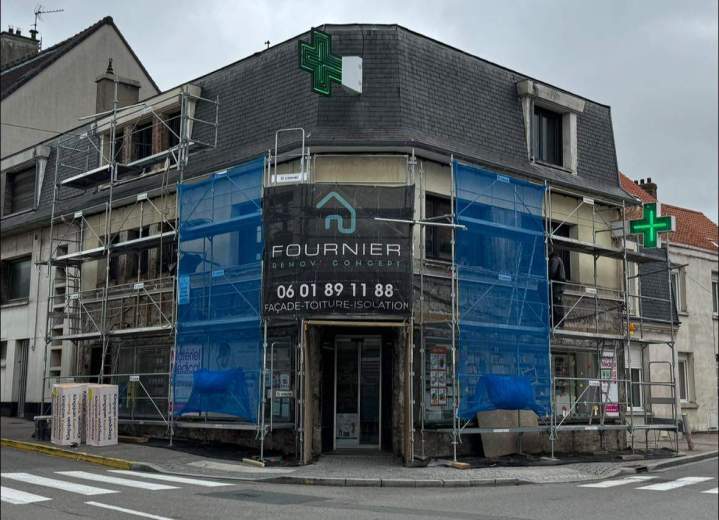 Chantier de travaux de rénovation de bâtiment Côte d'Opale