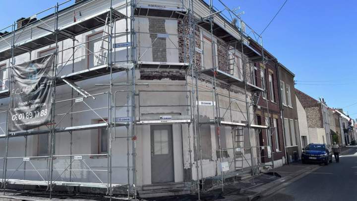 Chantier de ravalement de façade Côte d'Opale